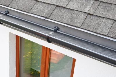 Gutter Cover on Roof Edge